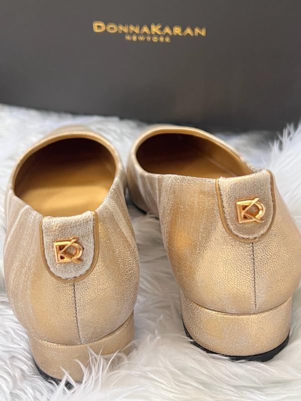 Customer photo for "Simple yet elegant"