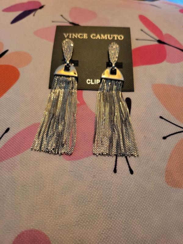 Glass stones & tassels look beautiful