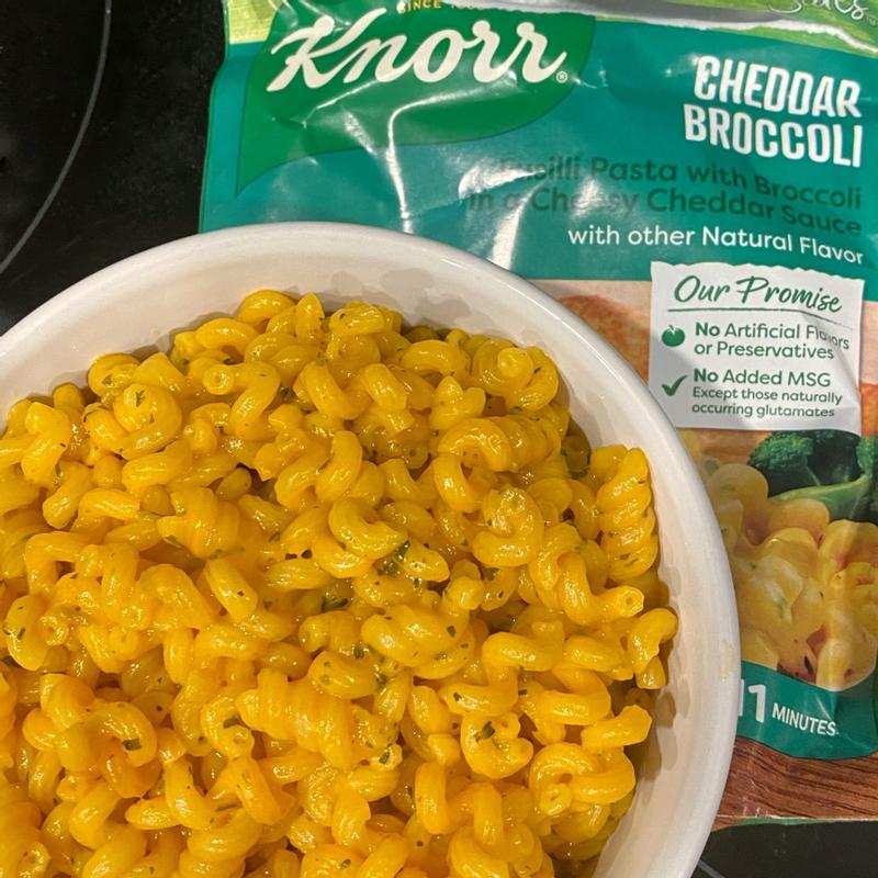 Knorr® Pasta Sides | Family Size Cheddar Broccoli Pasta | Knorr US