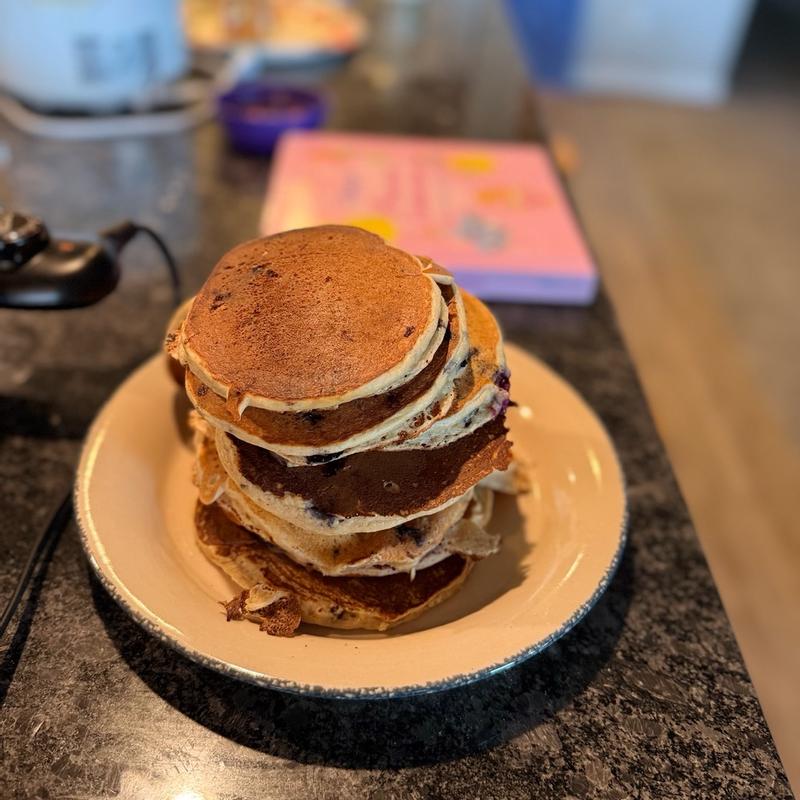 Chocolate Chip Power Cakes Flapjack & Waffle Mix | Kodiak®