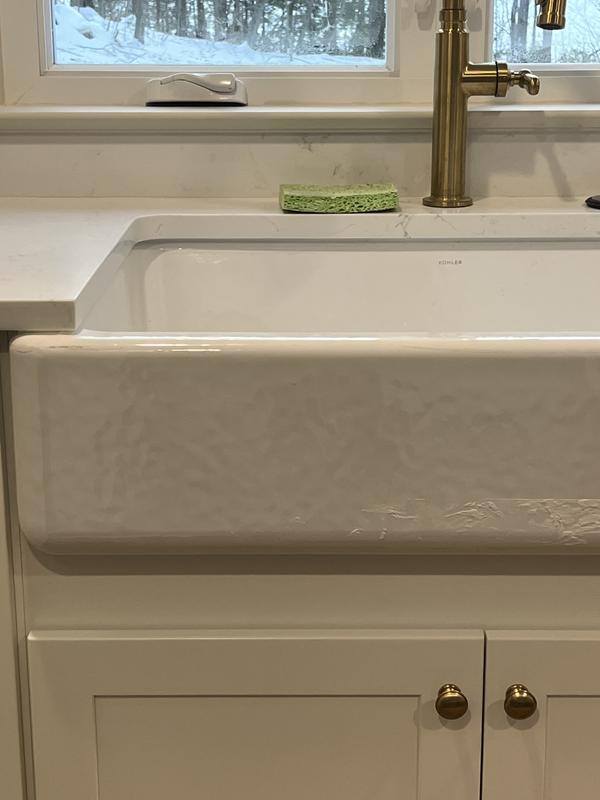 KOHLER Whitehaven 35.5-in x 21.56-in White Double Offset Bowl Tall (8-in or Larger) Drop-In Apron Front/Farmhouse Residential Kitchen Sink KOHLER Whitehaven 35.5-in x 21.56-in White Double Offset Bowl Tall (8-in or Larger) Drop-In Apron Front/Farmhouse Residential Kitchen Sink