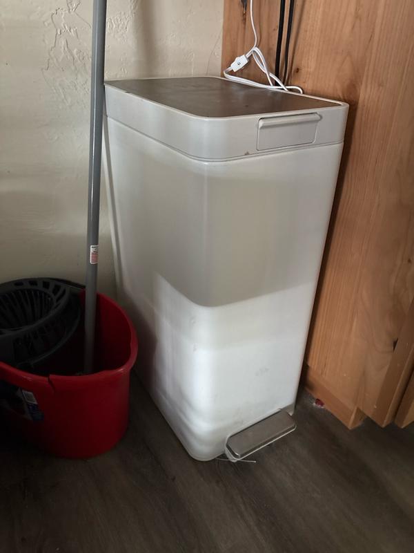 13-Gallon SS Bifold Step Trash Can | K-23826 | KOHLER