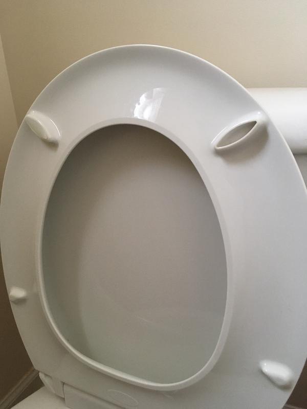 Kohler Cachet™ QuietClose™ Elongated Toilet Seat with Plastic Hinges, White Canadian Tire