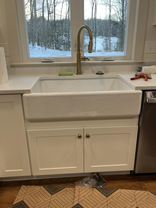 KOHLER Whitehaven 35.5-in x 21.56-in White Double Offset Bowl Tall (8-in or Larger) Drop-In Apron Front/Farmhouse Residential Kitchen Sink KOHLER Whitehaven 35.5-in x 21.56-in White Double Offset Bowl Tall (8-in or Larger) Drop-In Apron Front/Farmhouse Residential Kitchen Sink