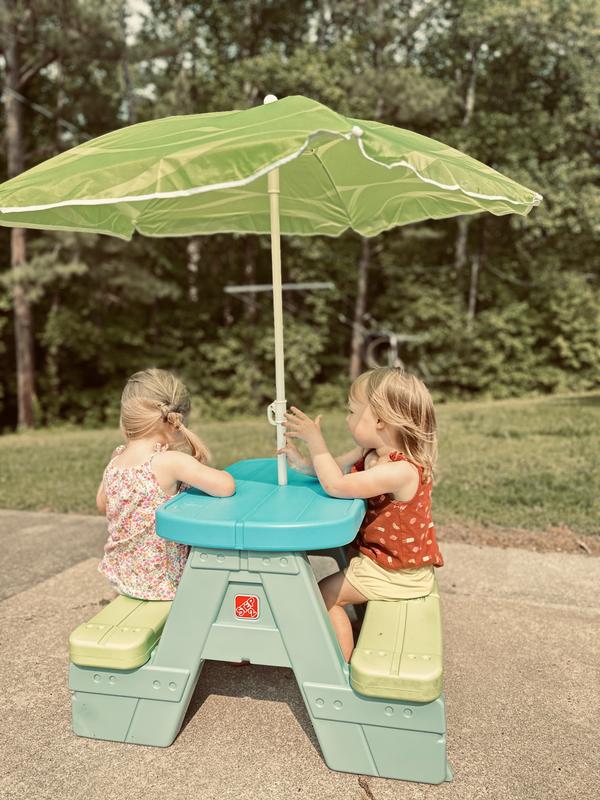 Step2 Sun & Shade Picnic Table & Umbrella Set