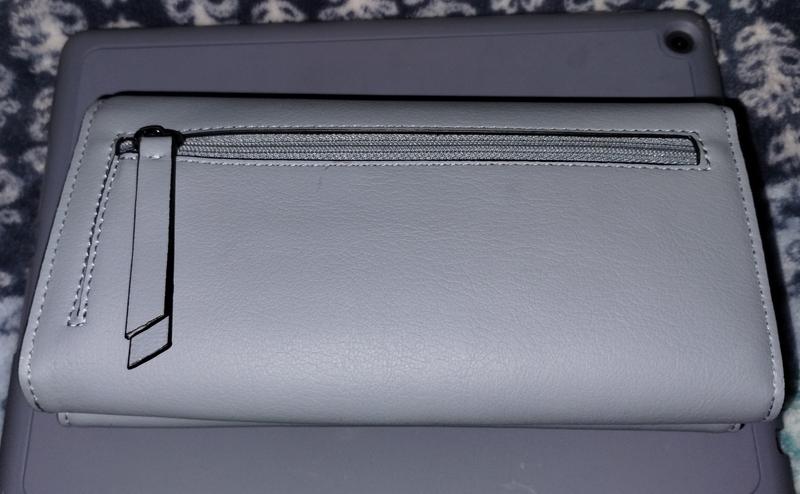Simply Vera Vera Wang Lin Bar Flap Wallet