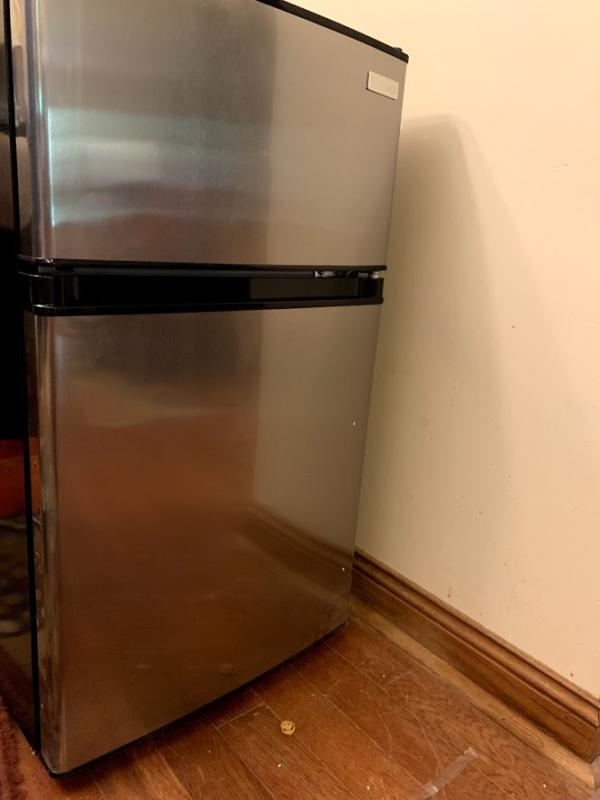 Igloo 3 1 Cu Ft Stainless Steel Refrigerator And Freezer