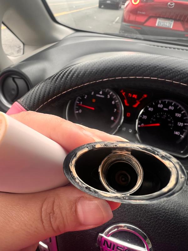 Customer photo for "Leaks! 60% of bottle gone in less than 2 weeks"