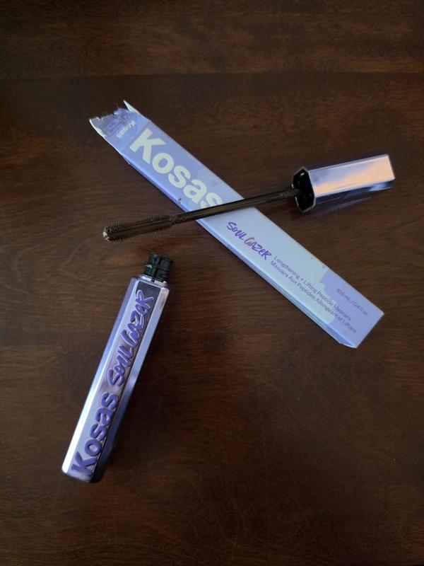 Customer photo for "Mascara with benefits!"