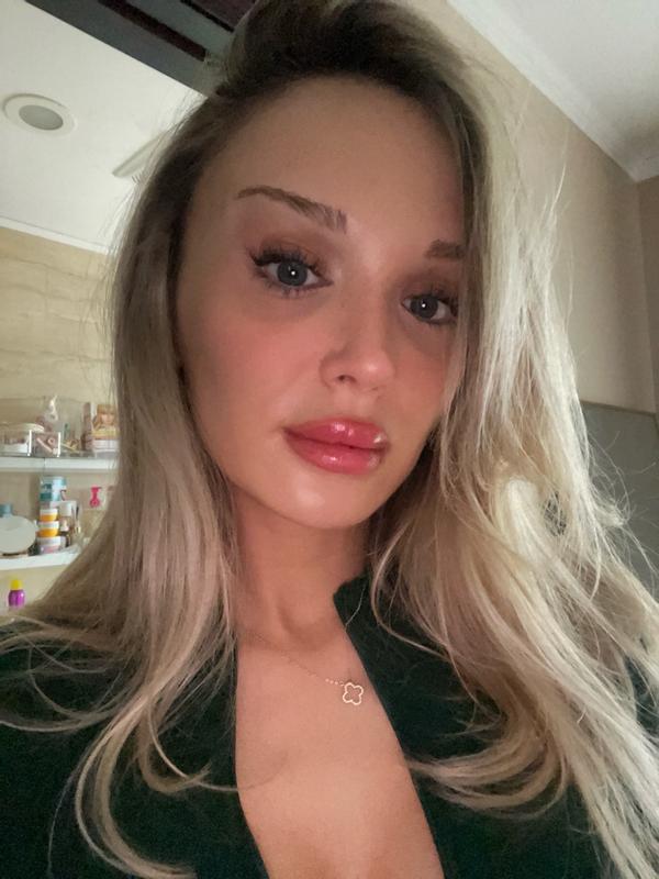 Review Thumbnail Image 1 385200886