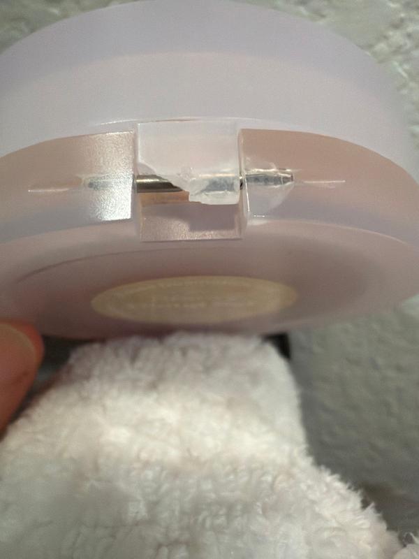 Customer photo for "Powder is great but the kid constantly breaks!"