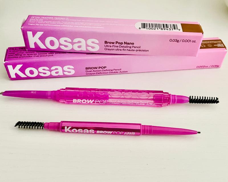 Customer photo for "BEST BROW PENCIL EVER"
