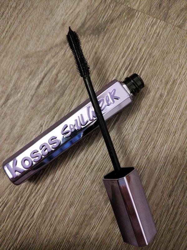 Customer photo for "Perfect mascara for everyday"