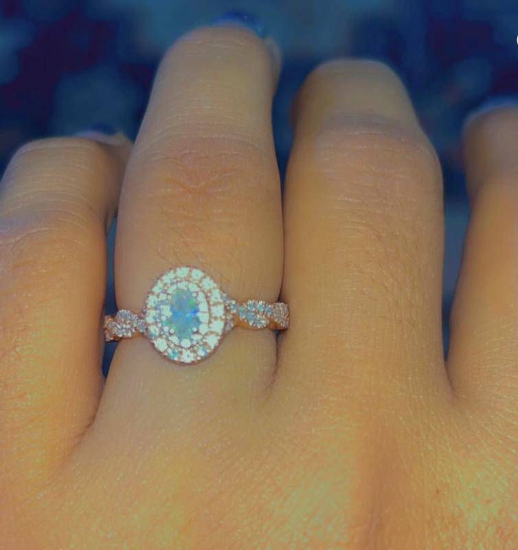 THE LEO First Light Diamond Oval & Round-Cut Twist Engagement Ring 3/4 ...
