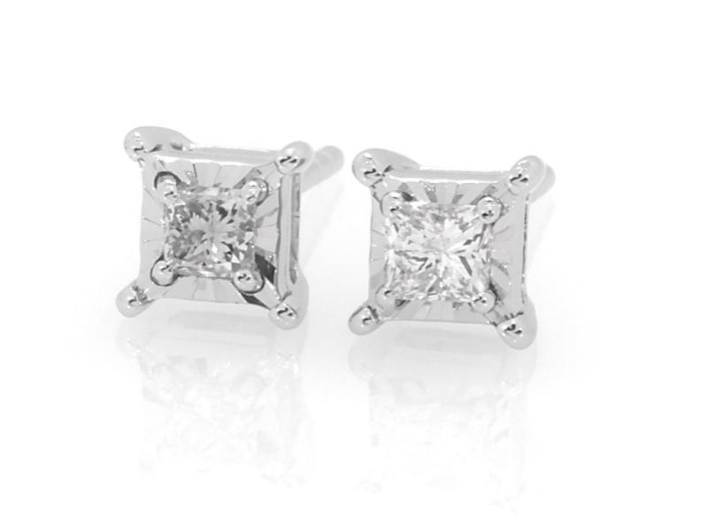 Radiant Reflections 1/3 ct tw Diamonds Sterling Silver Earrings (J