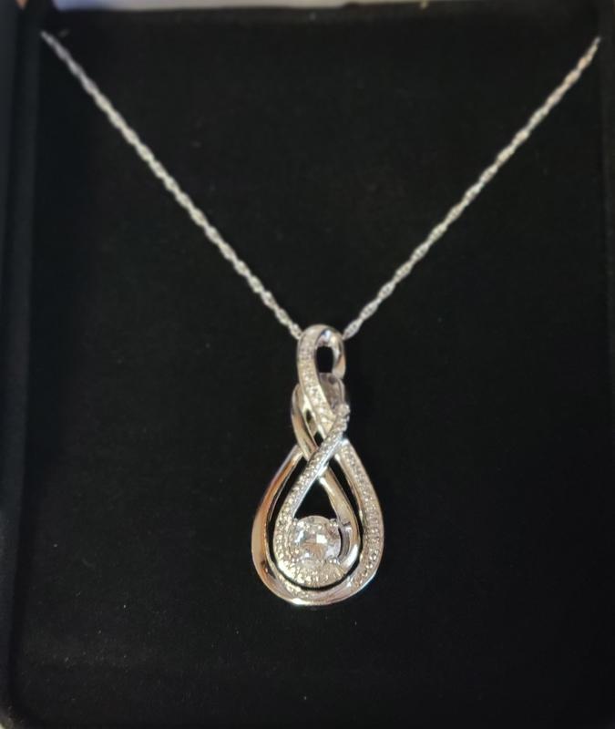 Kay jewelers deals infinity necklace