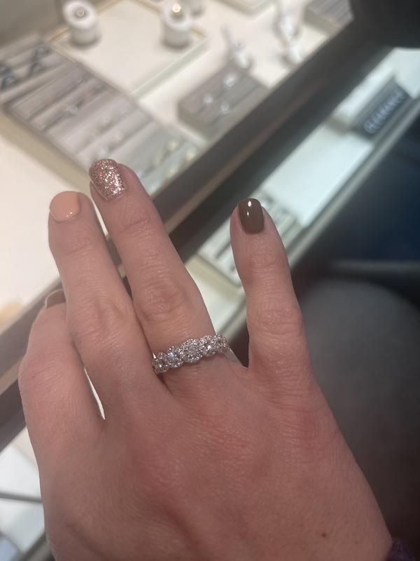 Leo Diamond Anniversary Ring 3/4 ct tw Round-cut 14K White