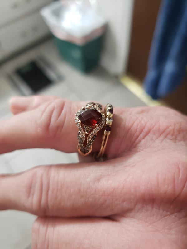 Lab-Created Ruby Heart Ring 1/8 ct tw Diamonds 10K Rose Gold