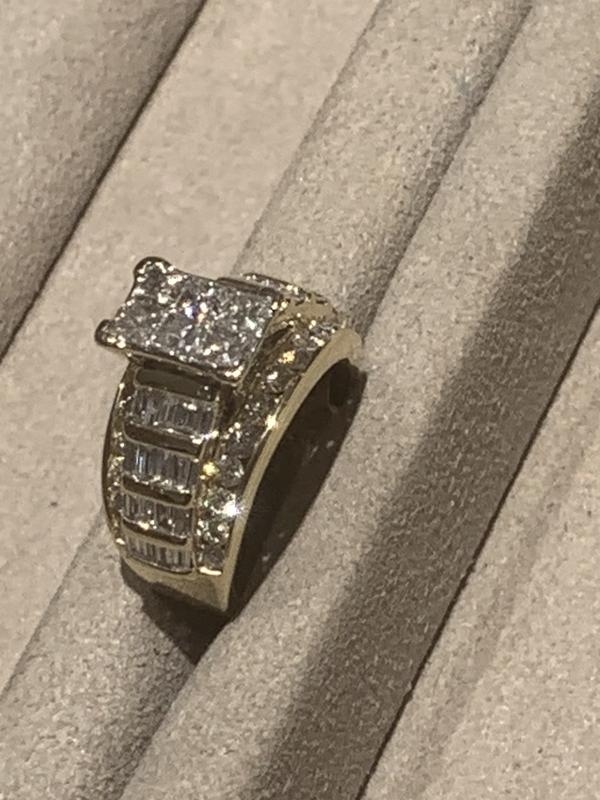 Previously Owned Ring 3 ct tw Diamonds 14K Two-Tone Gold | Kay