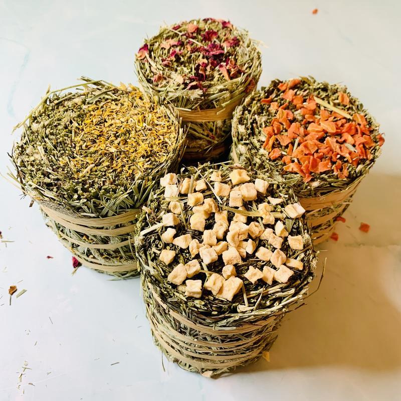 Marigold, Rose, Carrot, Apple