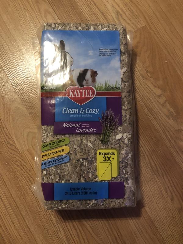 Kaytee Clean Cozy Natural Bedding with Lavender 49.2 Liter Petco