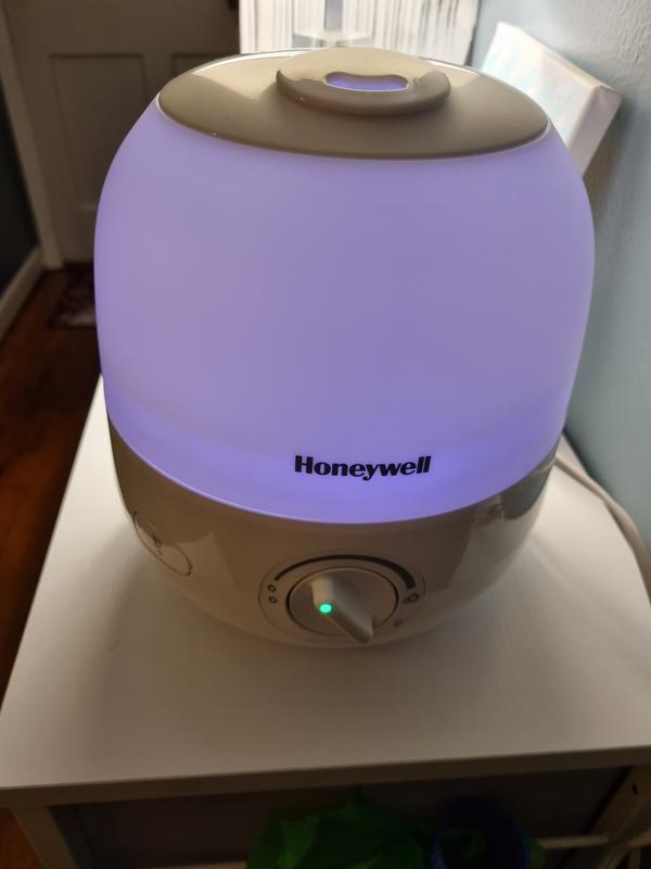 Honeywell Ultra Glow Light Changing Humidifier + Diffuser - HUL530