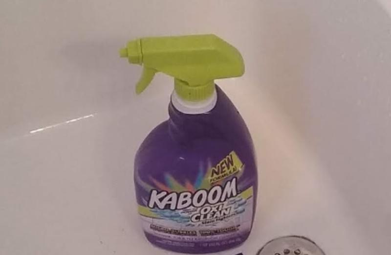  Kaboom Shower, Tub & Tile Cleaner with Oxi Clean 32 oz : Health  & Household