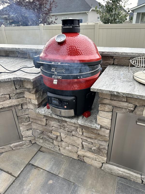 Konnected Joe™ Digital Charcoal Grill and Smoker - Kamado Joe