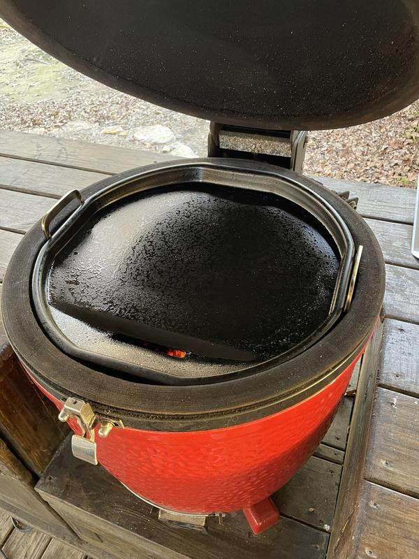 Just got the new Karbon Steel Griddle : r/KamadoJoe