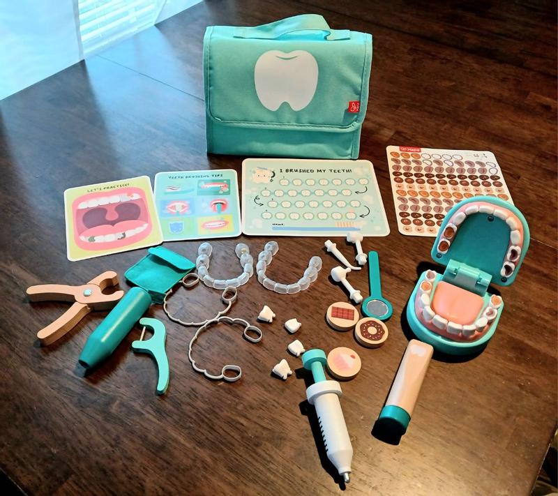 Super Smile Dental Clinic Set | Kaplan Early Learning