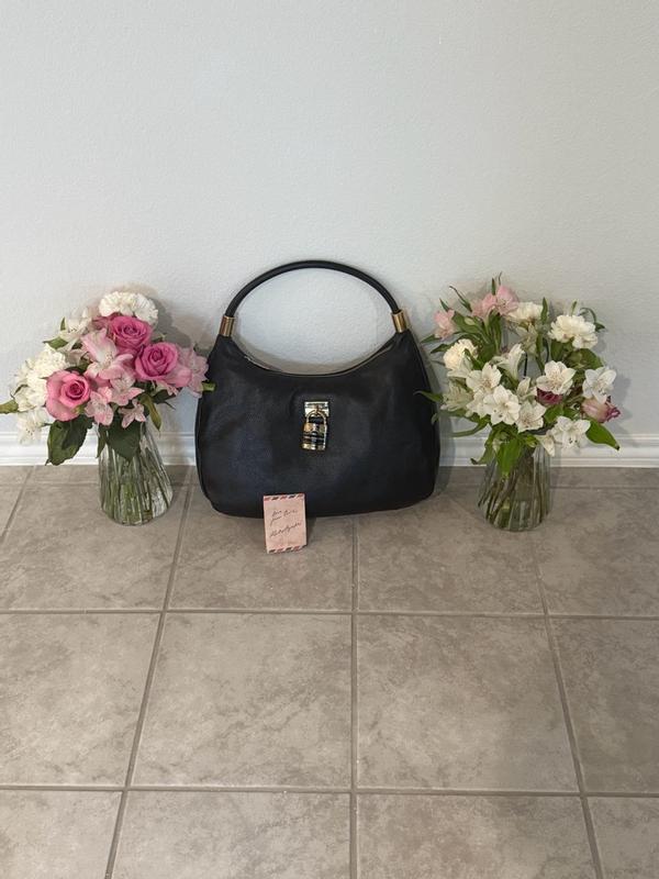 Customer photo for "Everyday Fashionable Wear…"