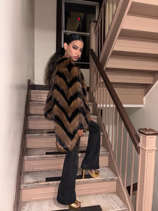 Customer photo for "Comfortable, Very Stylish"