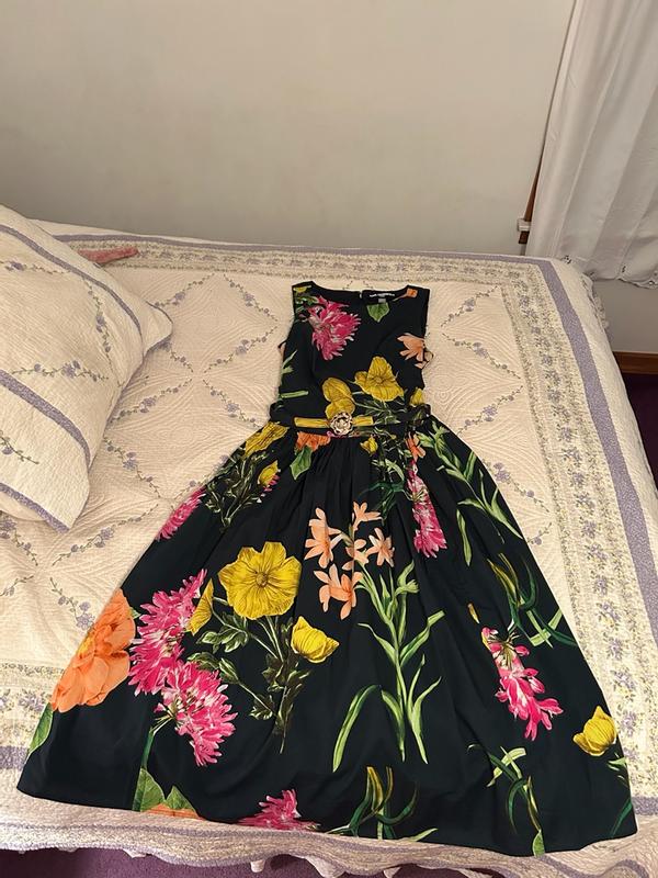 Review Thumbnail Image 0 382412160