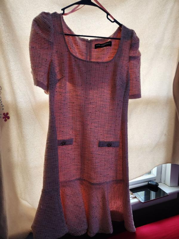 Review Thumbnail Image 0 383574438