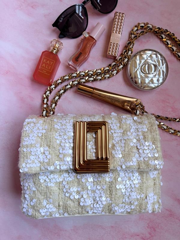 Customer photo for "Such a cute bag"