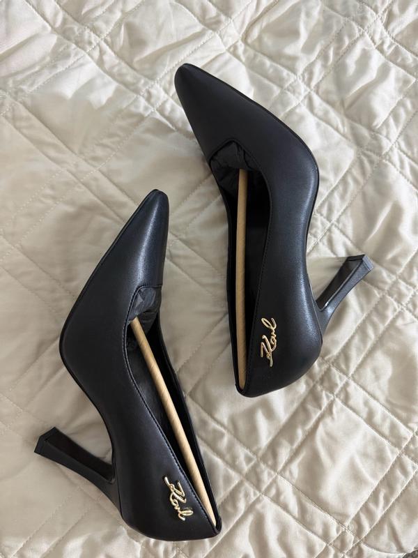 Customer photo for "Elegant, comfortable, and easy to style."