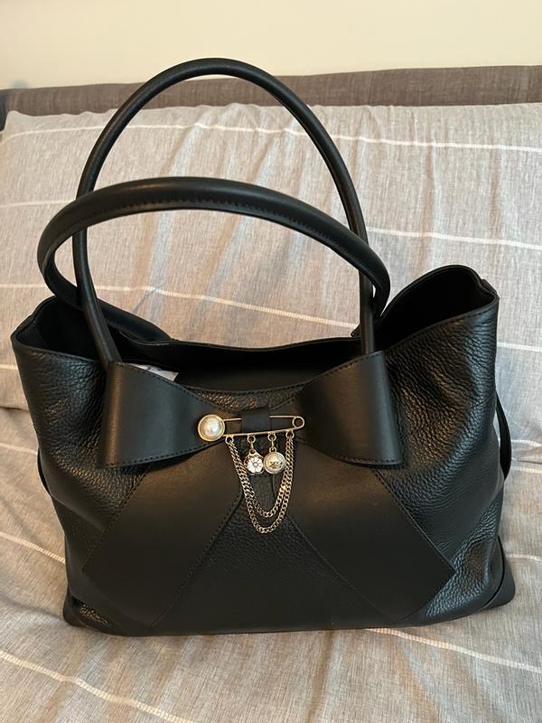 Review Thumbnail Image 1 372821342