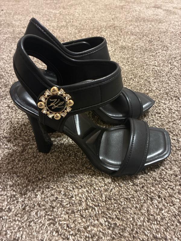 Customer photo for "The best dress sandals"