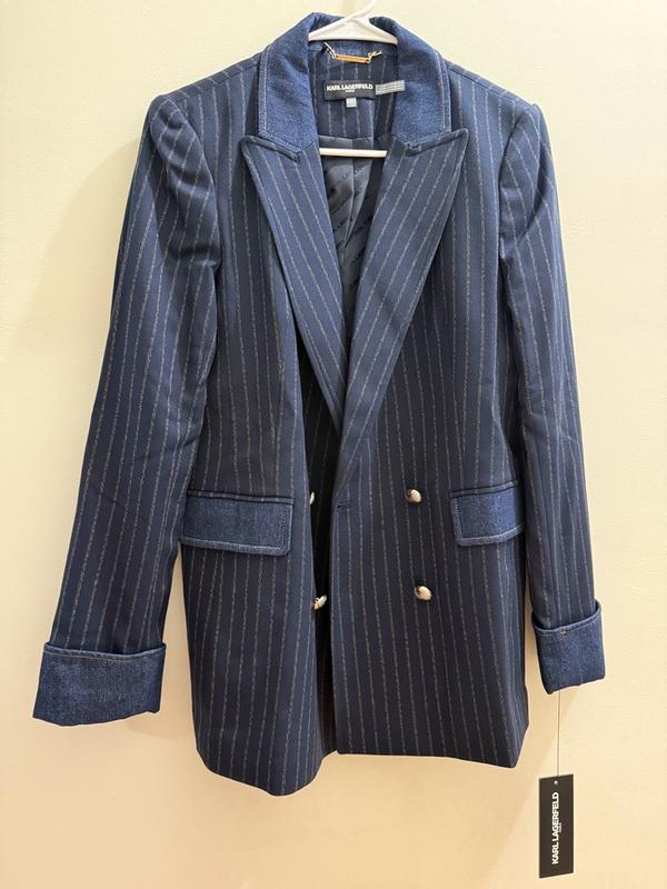 Customer photo for "Stylish"