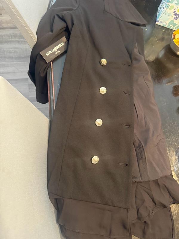 Customer photo for "Chic"