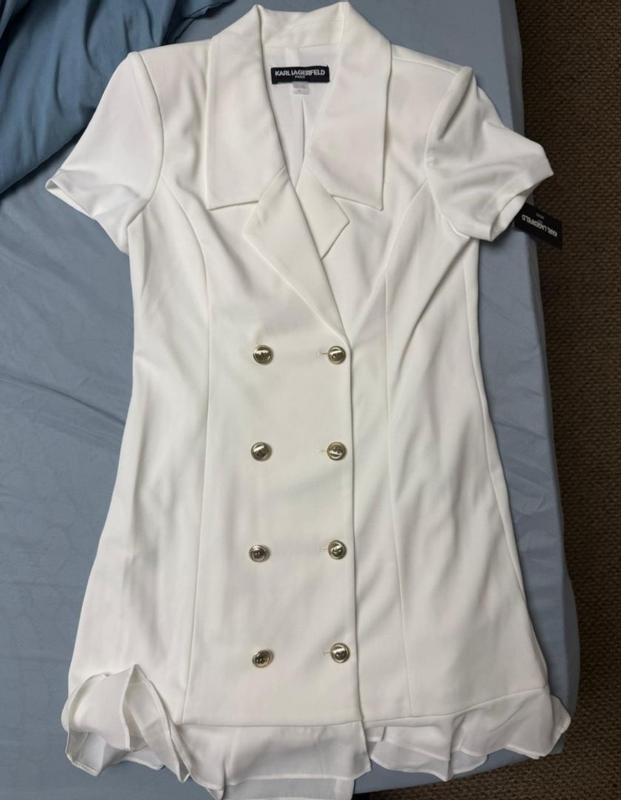 Review Thumbnail Image 0 378622220