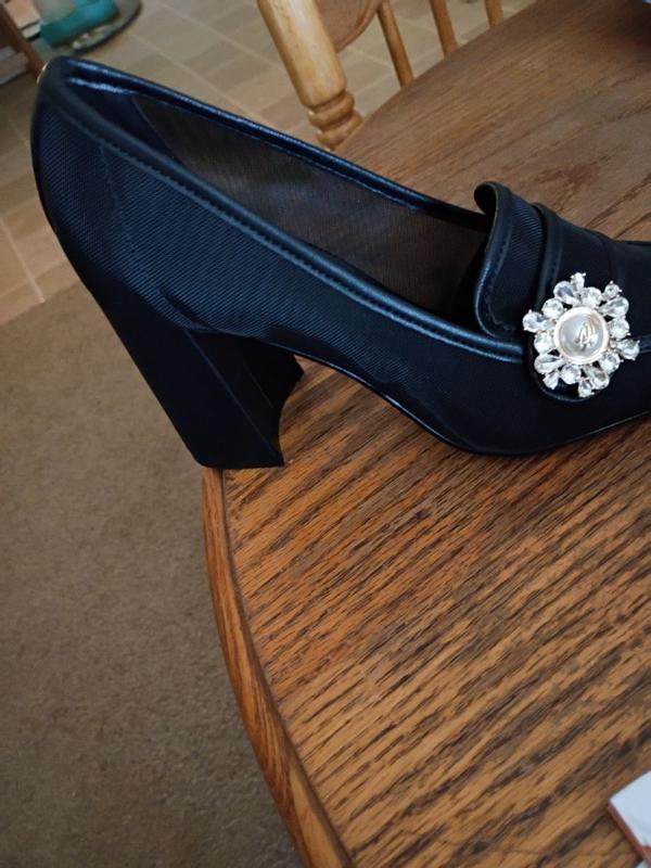 Customer photo for "Beautiful dress shoes"