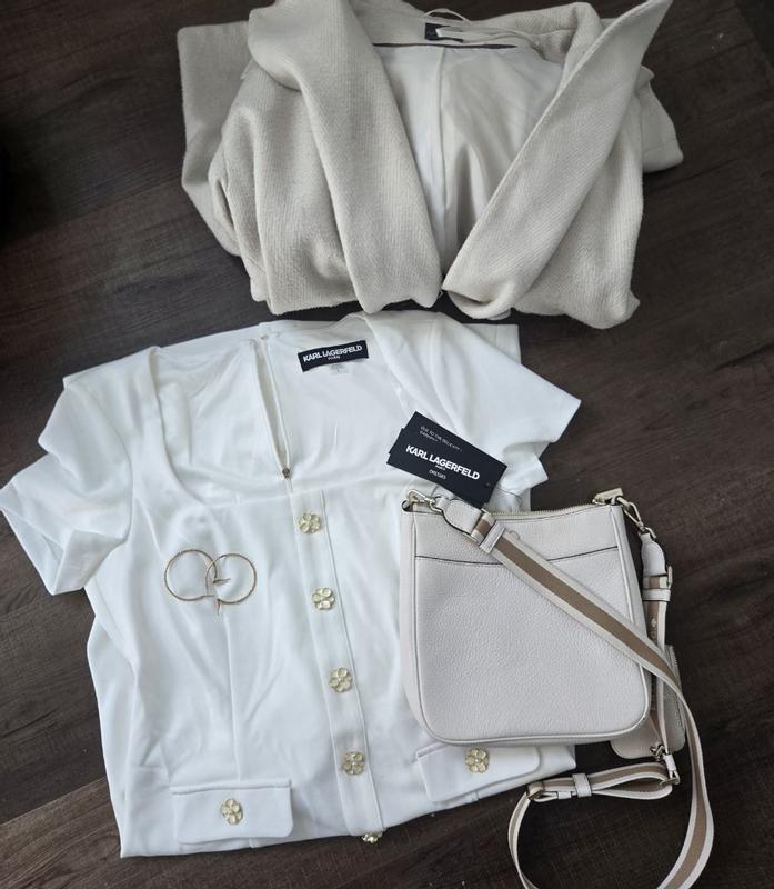 Review Thumbnail Image 1 382969943