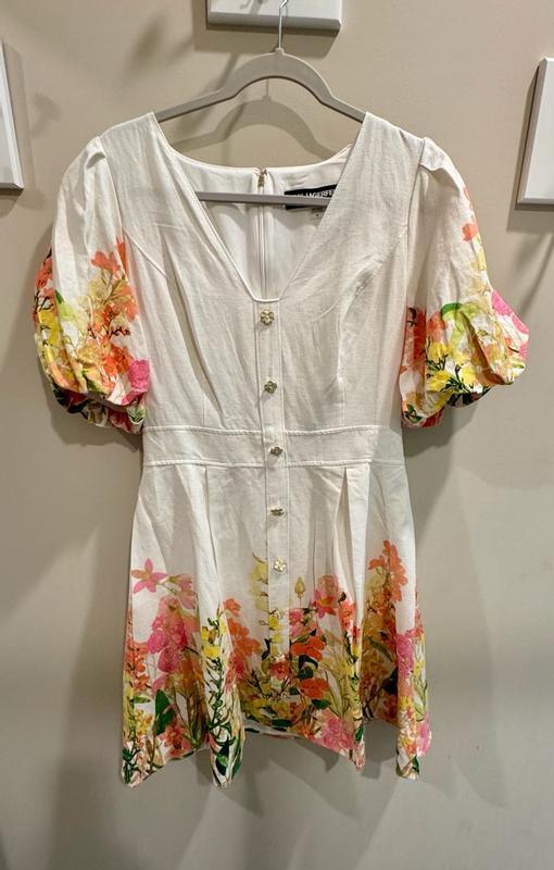 Customer carousel item 5.