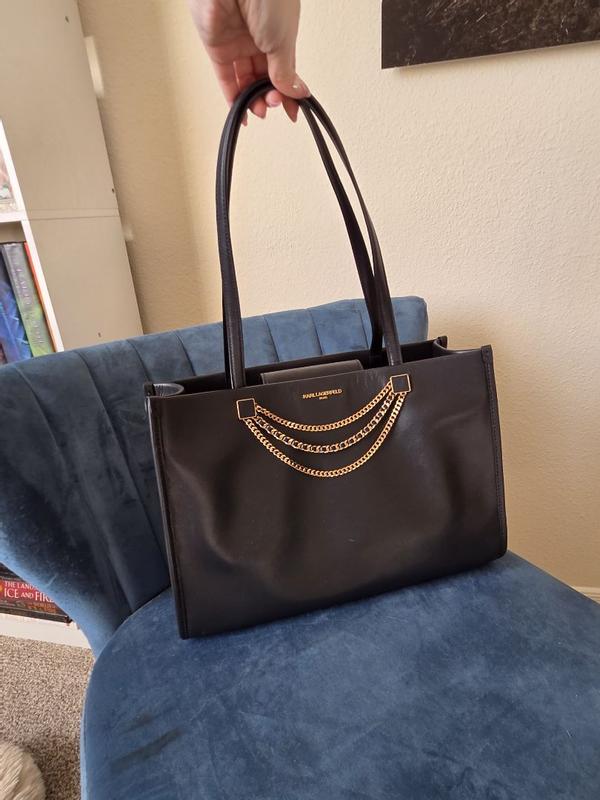 Customer photo for "Pretty and sturdy"