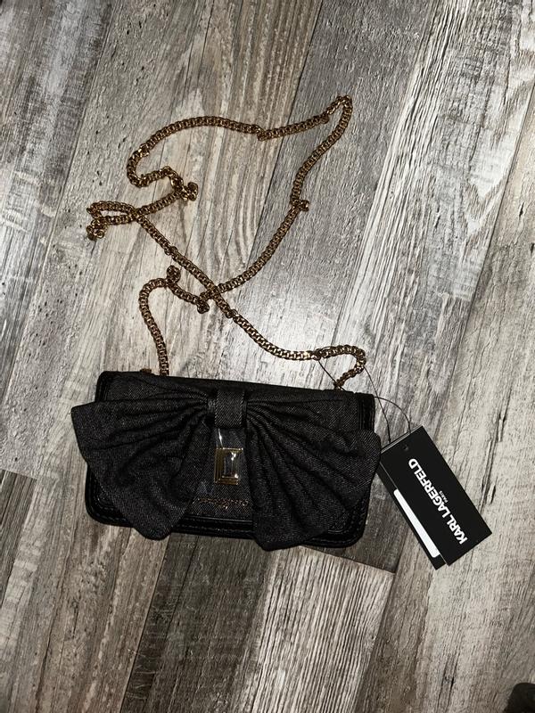 Customer photo for "Can be dressed up or down just pretty small"