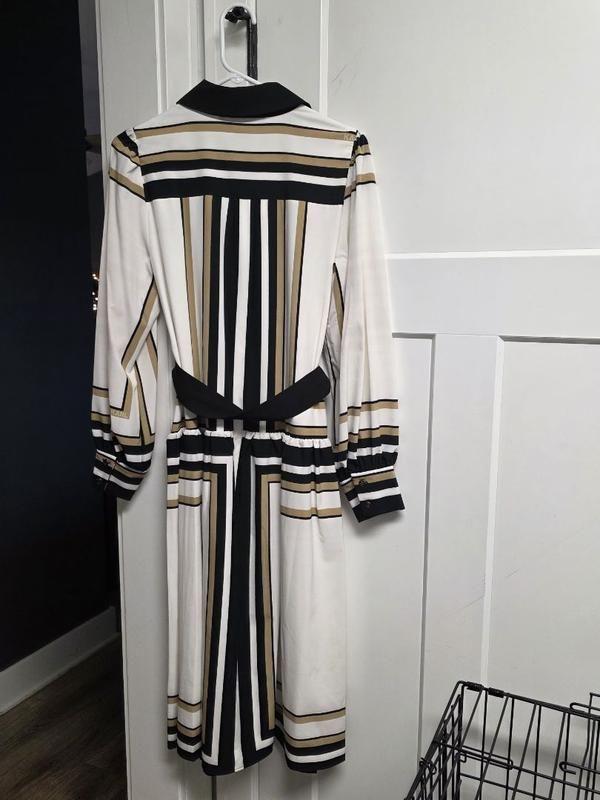 Customer carousel item 1.