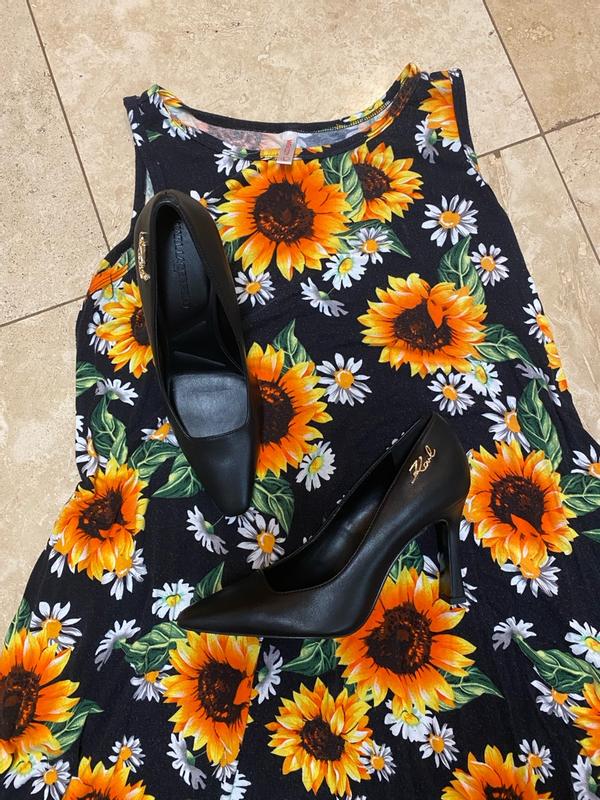 Customer photo for "Awesome heels"