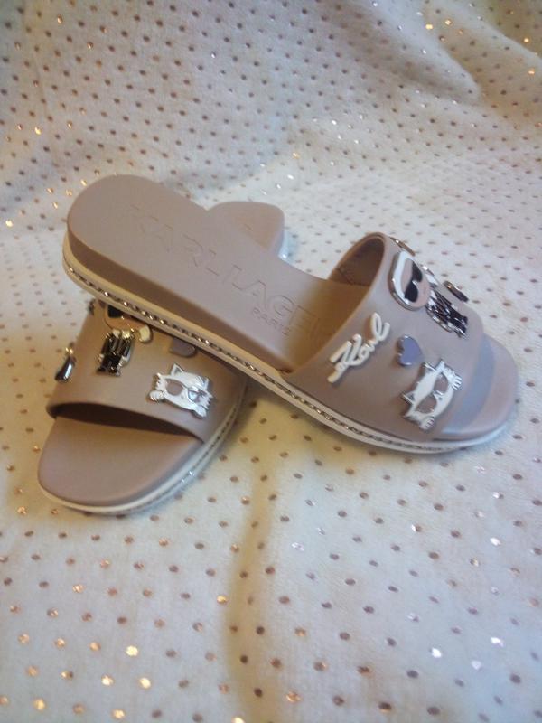 Jewels along the side