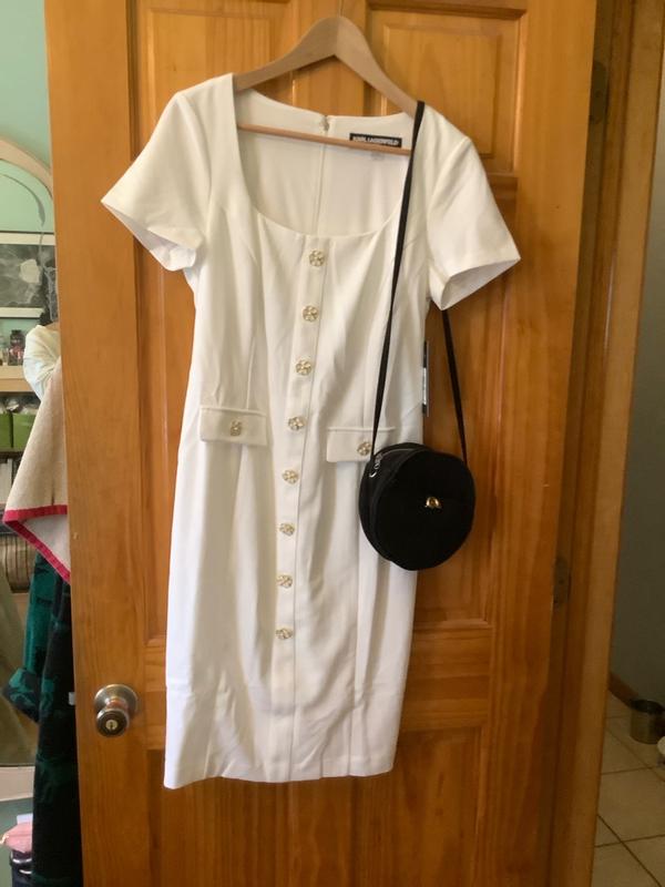 Review Thumbnail Image 1 382466349